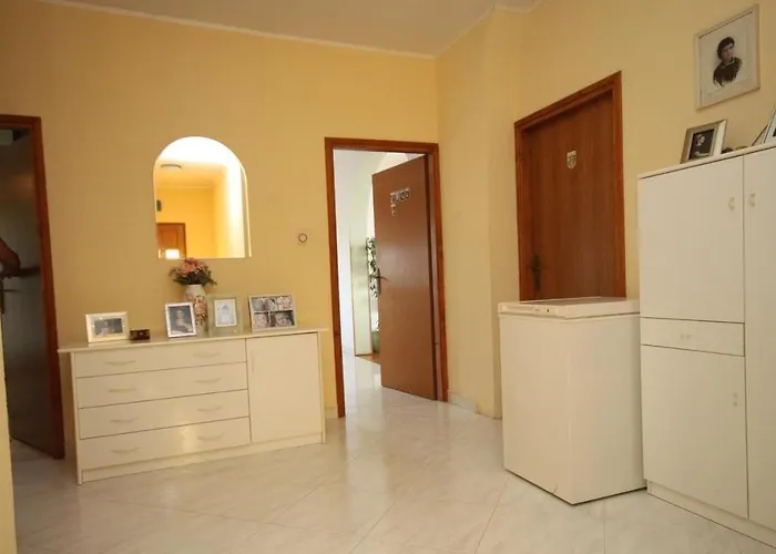 In With Sea View, Terrace, Air Conditioning, Wifi