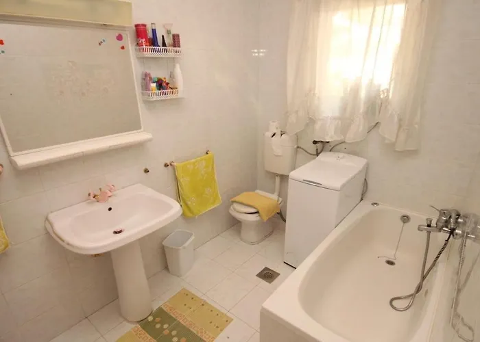 In With Sea View, Terrace, Air Conditioning, Wifi Apartmán *