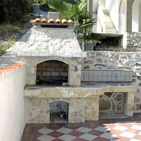 Apartment In With Sea View, Terrace, Air Conditioning, Wifi *