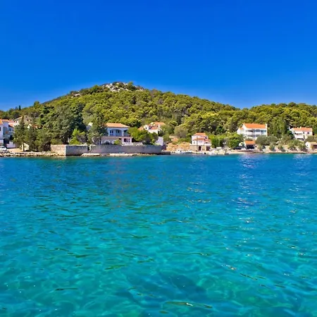 Apartment In With Sea View, Terrace, Air Conditioning, Wifi *